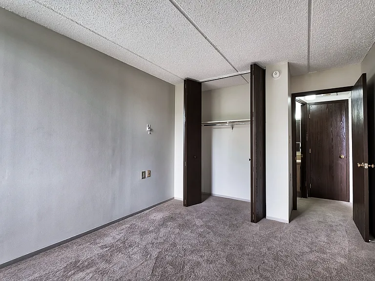 Hancock House Apartments — Photo 5
