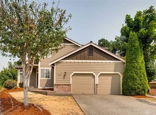 9657 S 194th St, Renton, WA 98055