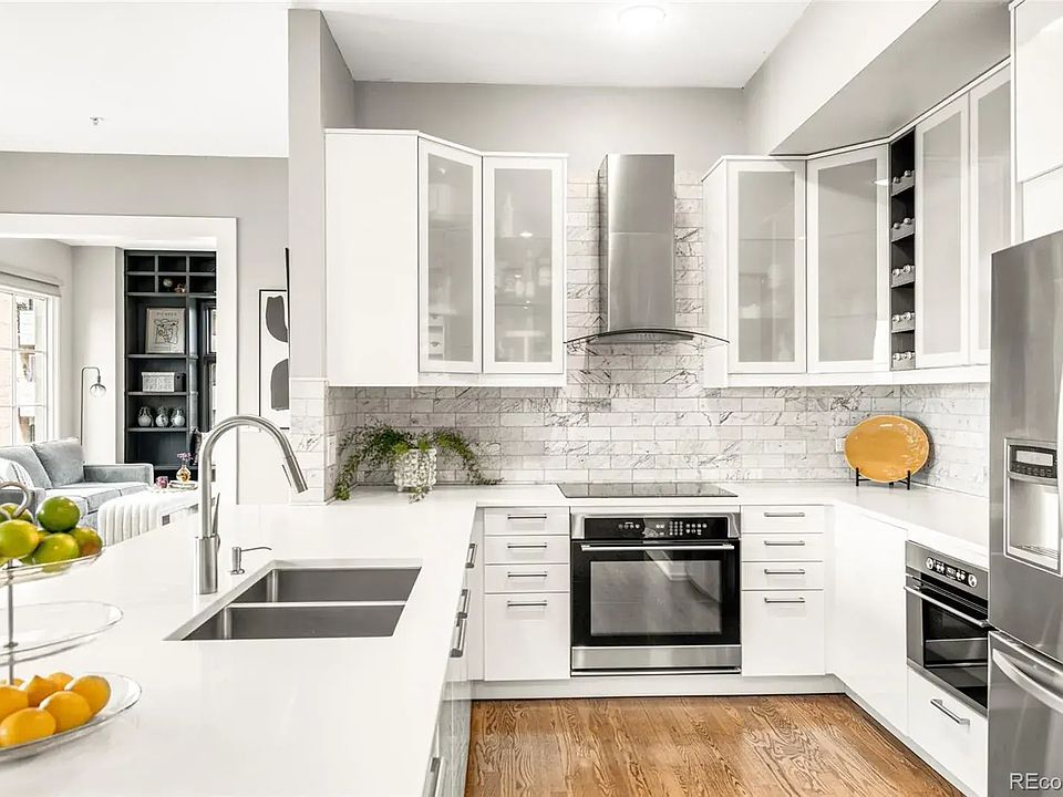 Kitchen, everything updated.