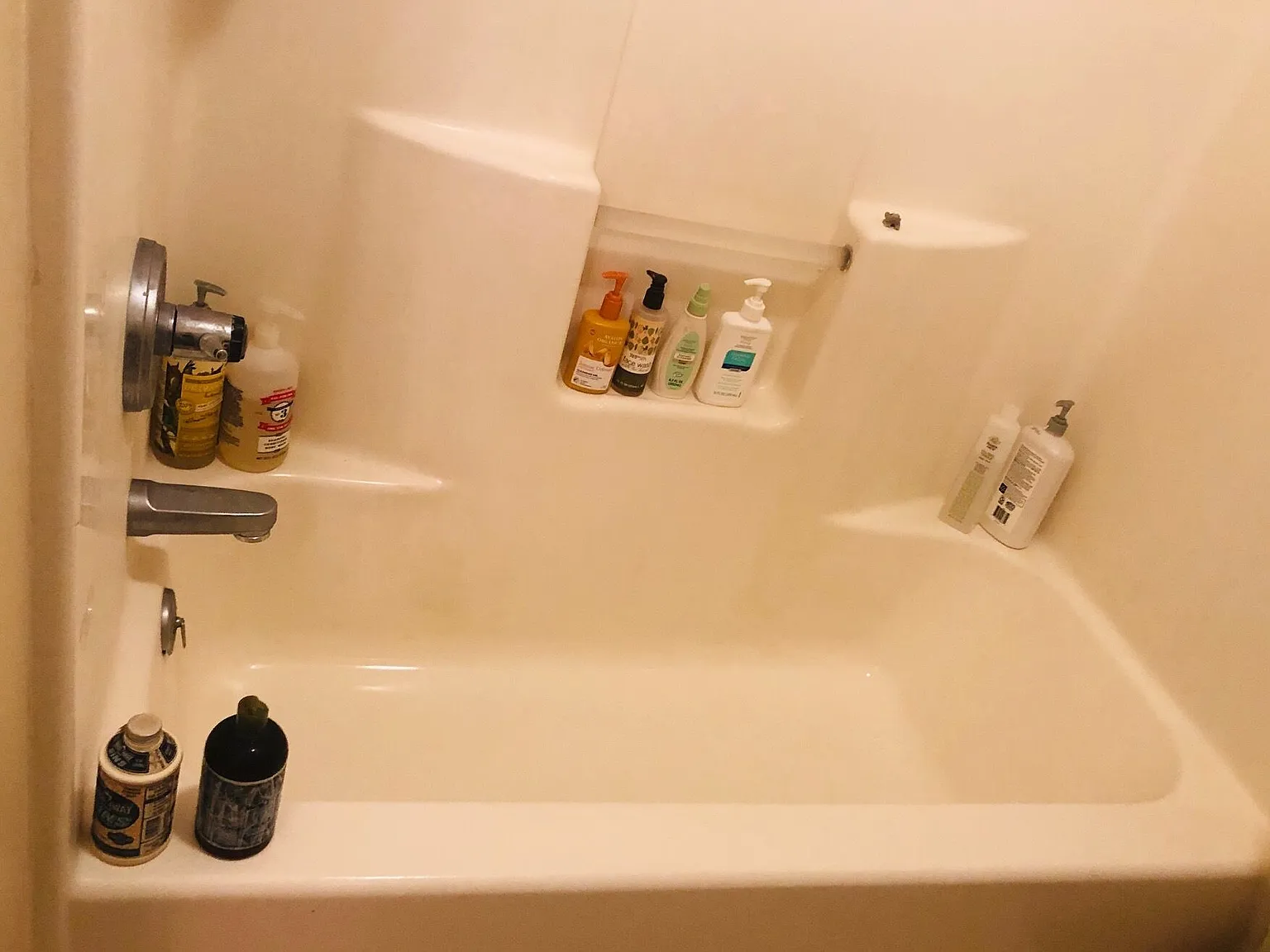 3 bed, 1500 sqft, $2,350 — Photo 2