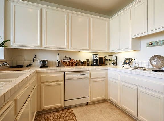 White Paint and Tile Kitchen