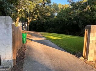 2964 Bouldercrest Rd, Ellenwood, GA 30294