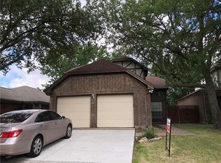 6813 Century Cir, Plano, TX 75023