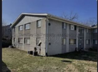 3233 Ashby Rd APT 2, Saint Ann, MO 63074