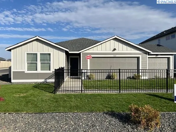 5925 Road 115, Pasco, WA 99301