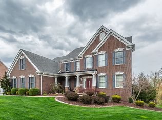 225 Rock Run Rd, Mcmurray, PA 15317