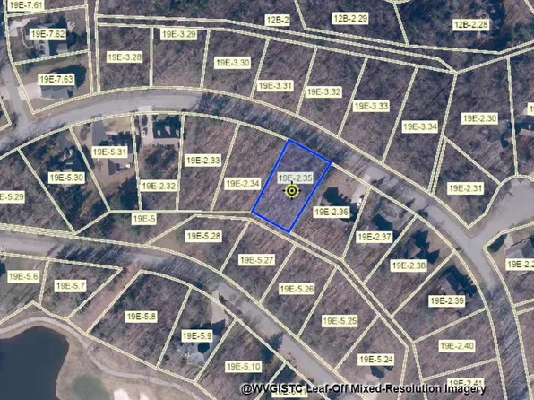 425 Barnstaple Dr, Daniels, WV 25832