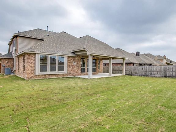 4th image of 7251 Brisa Dr