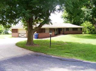 5 N Lakeview Dr, Goddard, KS 67052