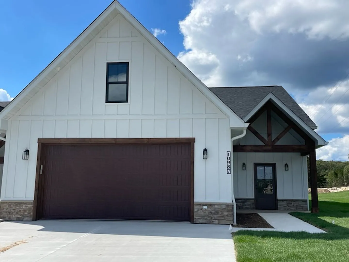 New Construction 3bd/2ba duplex — Photo 1