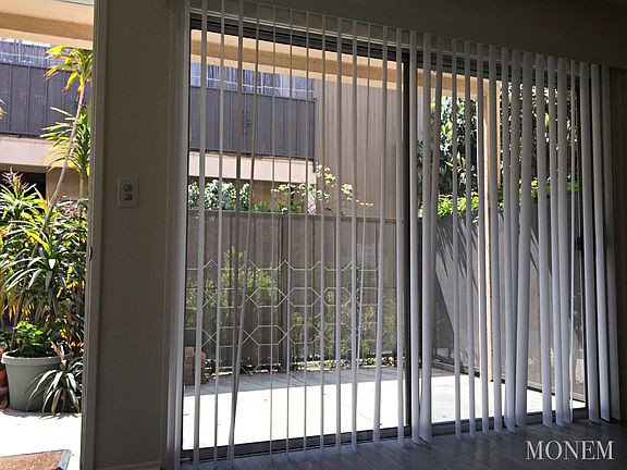 5th image of 3432-3438 Mentone Ave #3432-1