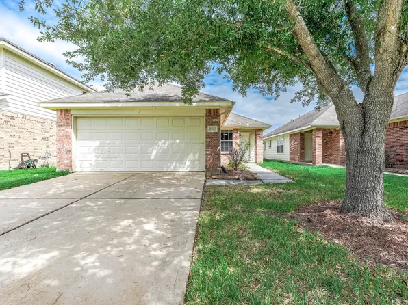 2831 Maybrook Hollow Ln, Houston, TX 77047