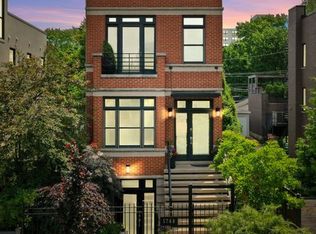 1749 N Wood St, Chicago, IL 60622