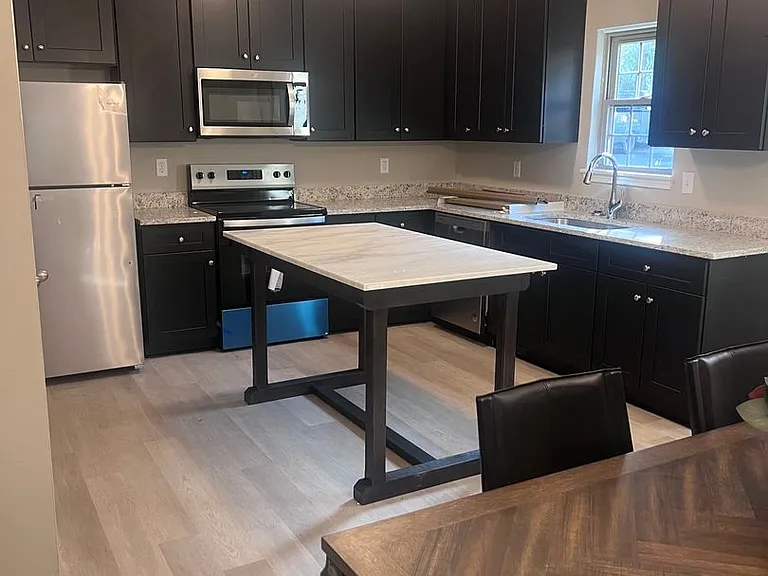 1722 Chestnut St — Photo 31