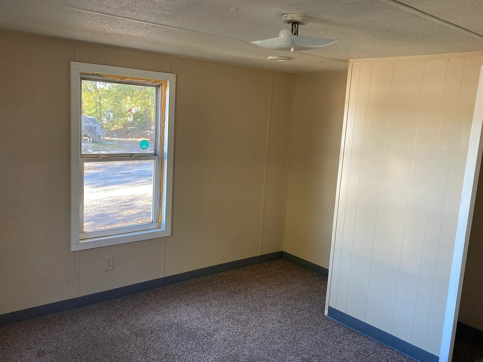 2 bed, 1.5 bath, 780 sqft, $950 — Photo 1