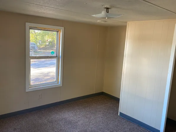 506 Hunter St, Seneca, SC 29678