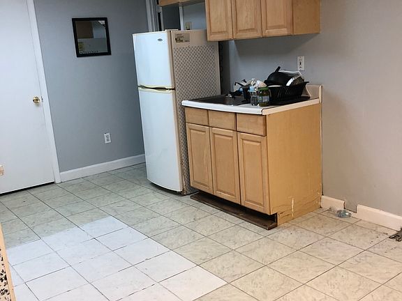 5th image of 3141 Bayswater Ct