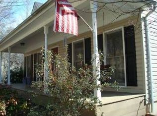 105 Ridgeview Ct, Dahlonega, GA 30533