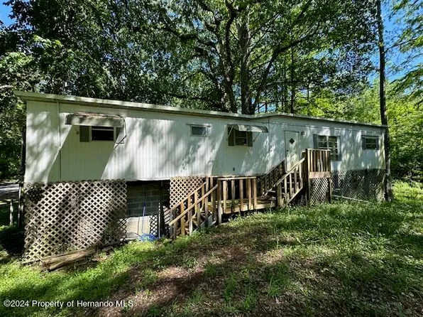 8825 County Road 647s, Bushnell, FL 33513