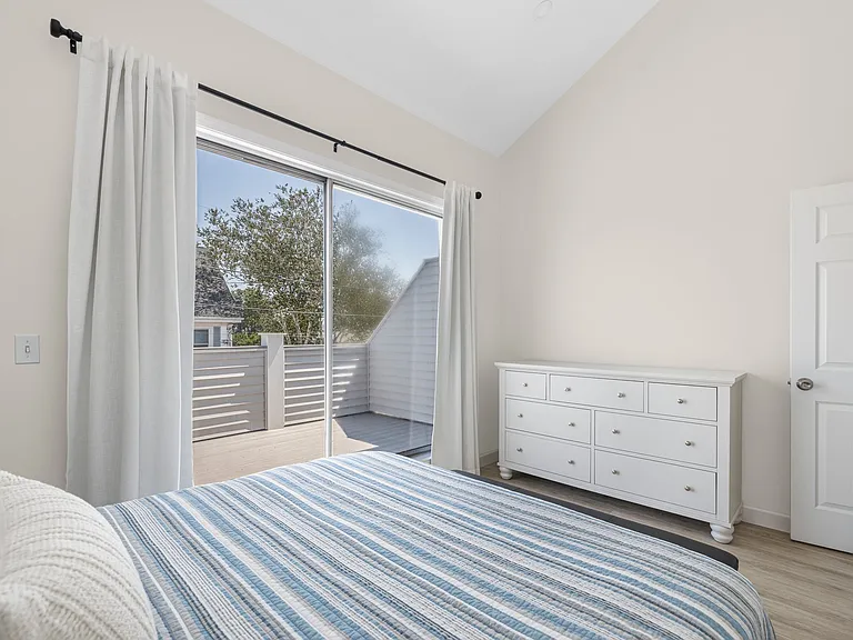 5 Perkins Ave #2 — Photo 22