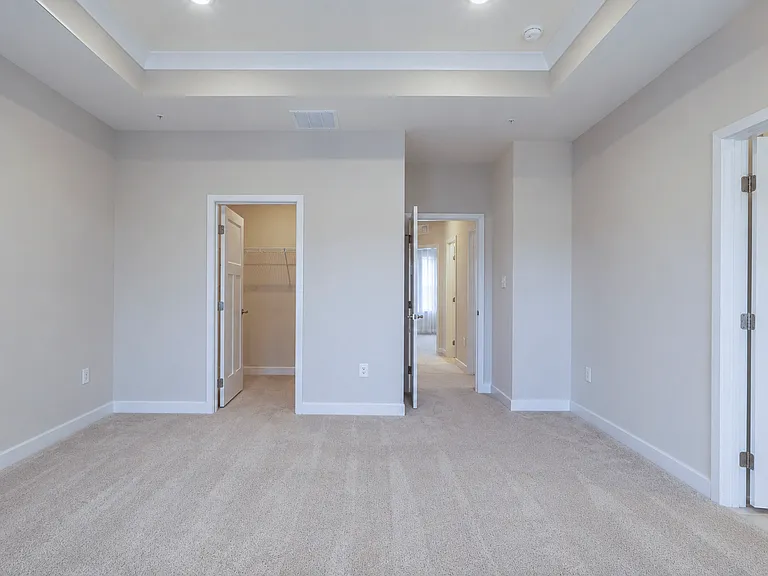 8032 Spring Arbor Dr — Photo 20