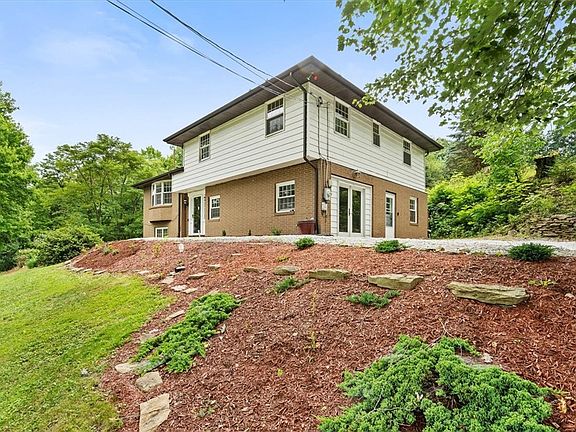 2nd image of 11137 Babcock Blvd