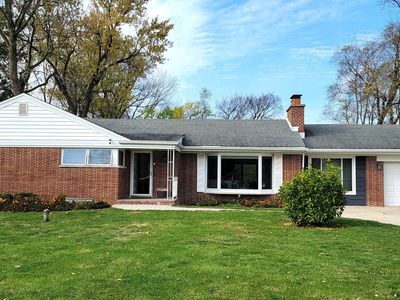 6N172 Harvey Rd, Medinah, IL, 60157