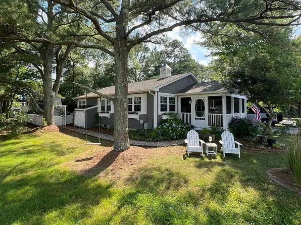 604 7th St, Bethany Beach, DE 19930