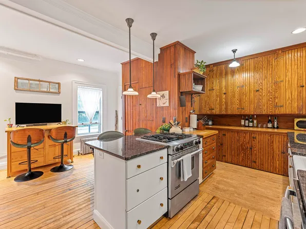 23 Mount Vernon Street, Somersworth, NH 03878