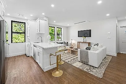 214 Fifth Ave - 2 — Photo 4