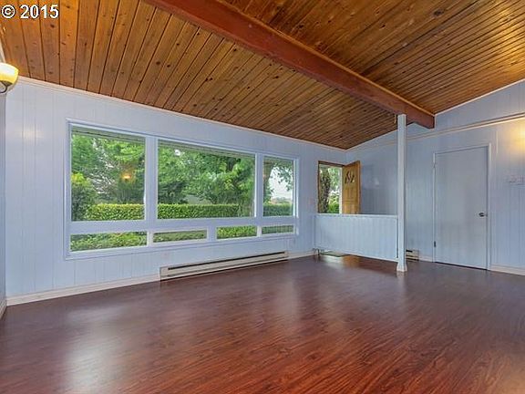 3rd image of 3105 NE Littler Way