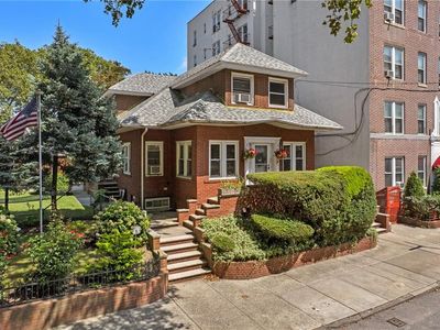 13 Marine Ave, Brooklyn, NY, 11209
