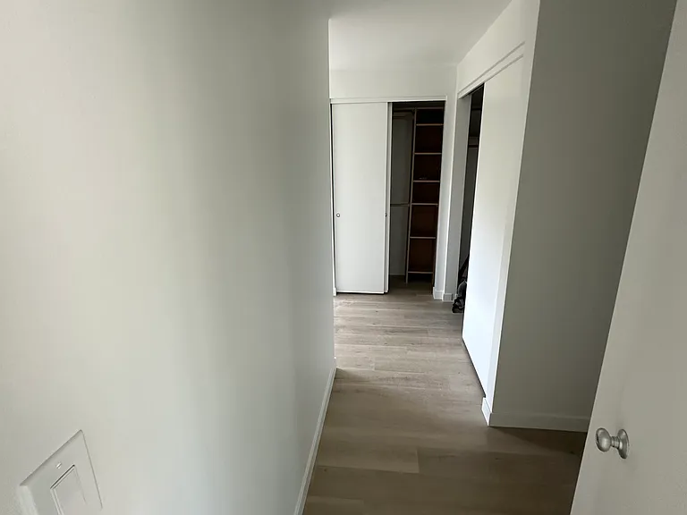 215 Valley St #401 — Photo 10
