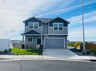 2130 NW Dawn Dr, Hermiston, OR 97838