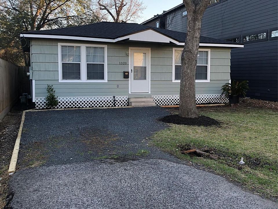 1st image of 1320 W 24th St