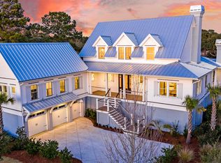 421 Lesesne St, Charleston, SC 29492