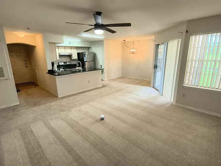 7340 Westpointe Blvd #326 — Photo 23