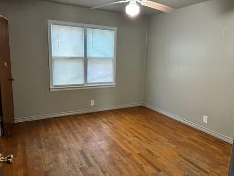 2801 Avenue X — Photo 2