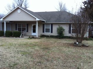 405 Cemetery Rd, Fort Gibson, OK 74434