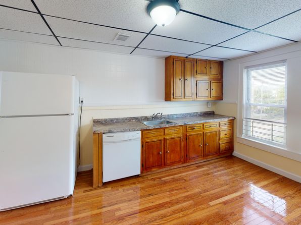 50 Winter St APT 3