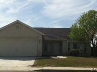 2119 McIntyre St, Dos Palos, CA 93620