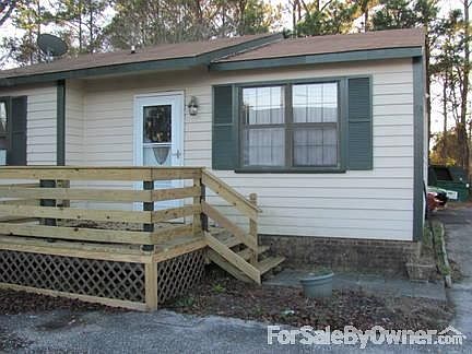 Frontal view
						:
						Recently rebuilt front deck