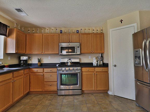 4th image of 7700 Harrier Ave NW