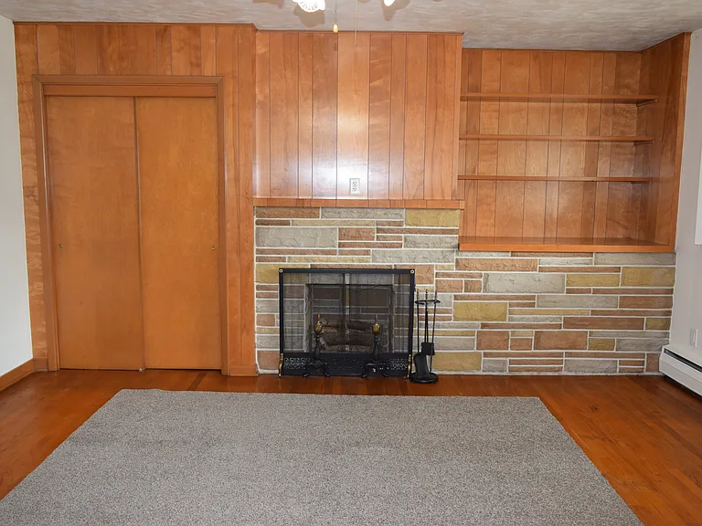 861 Brackenridge Ave — Photo 8