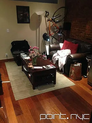 Rented by Point NYC | media 53