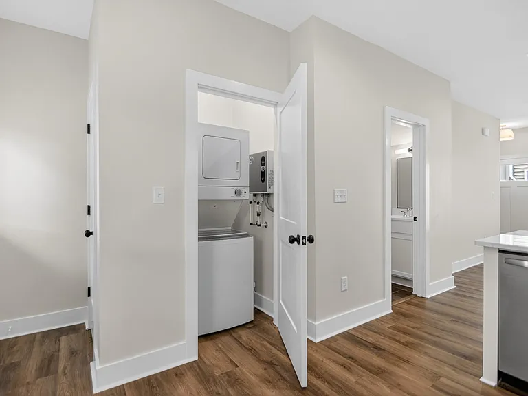 1207 W 7th St #B — Photo 7