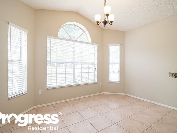 4th image of 13038 Quail Ct
