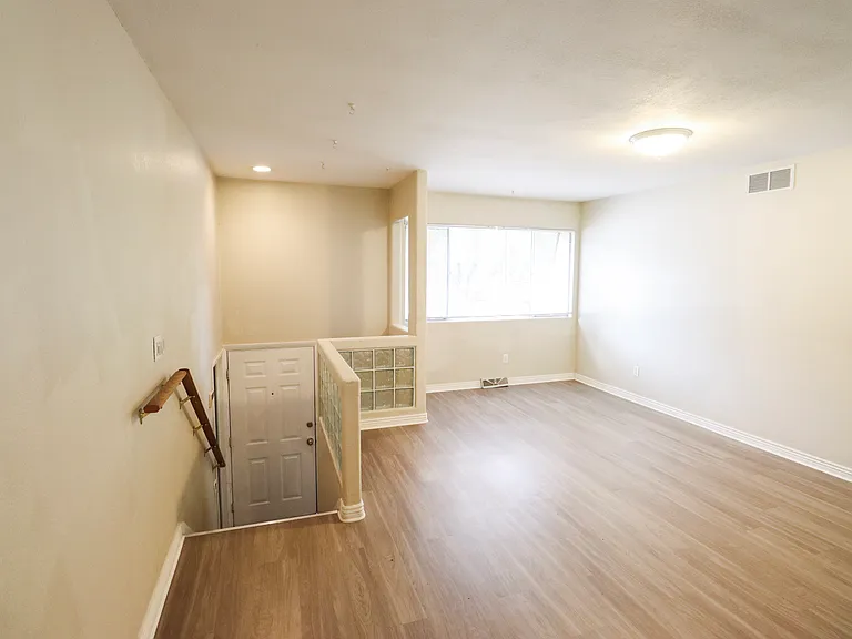 2759 Leisure Dr — Photo 27