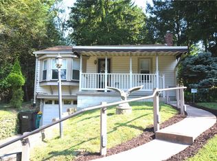 2425 Hampton Ave, Allison Park, PA