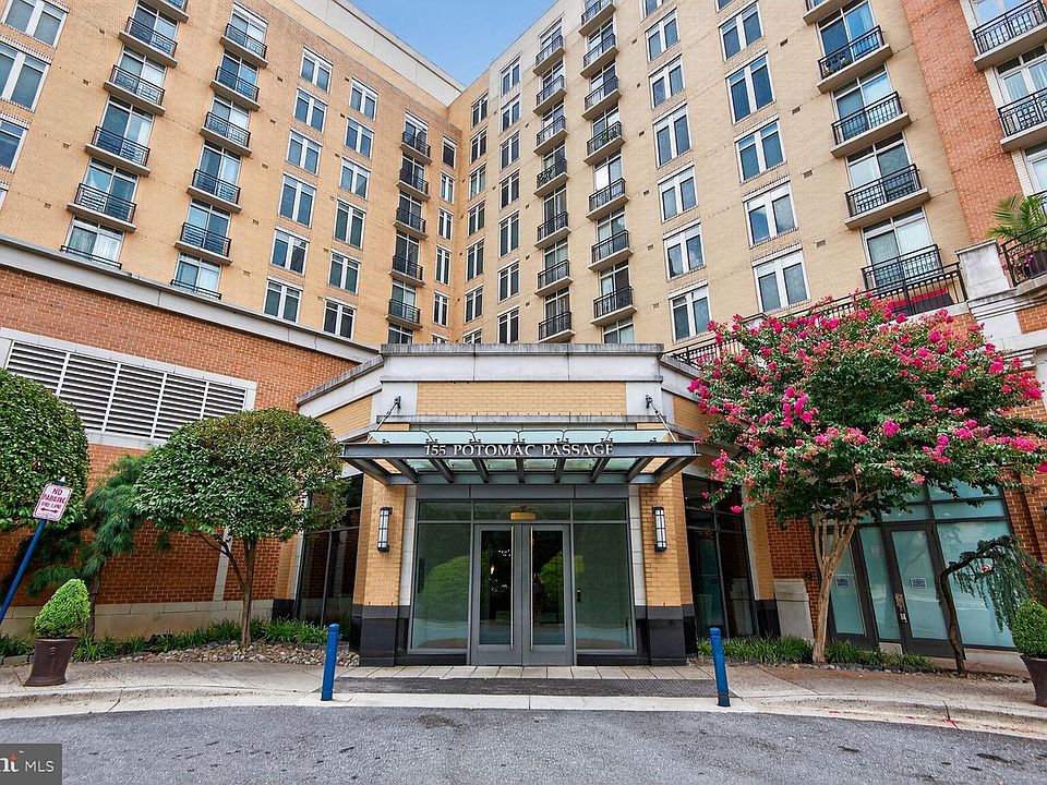 1st image of 155 Potomac Psge Unit 806